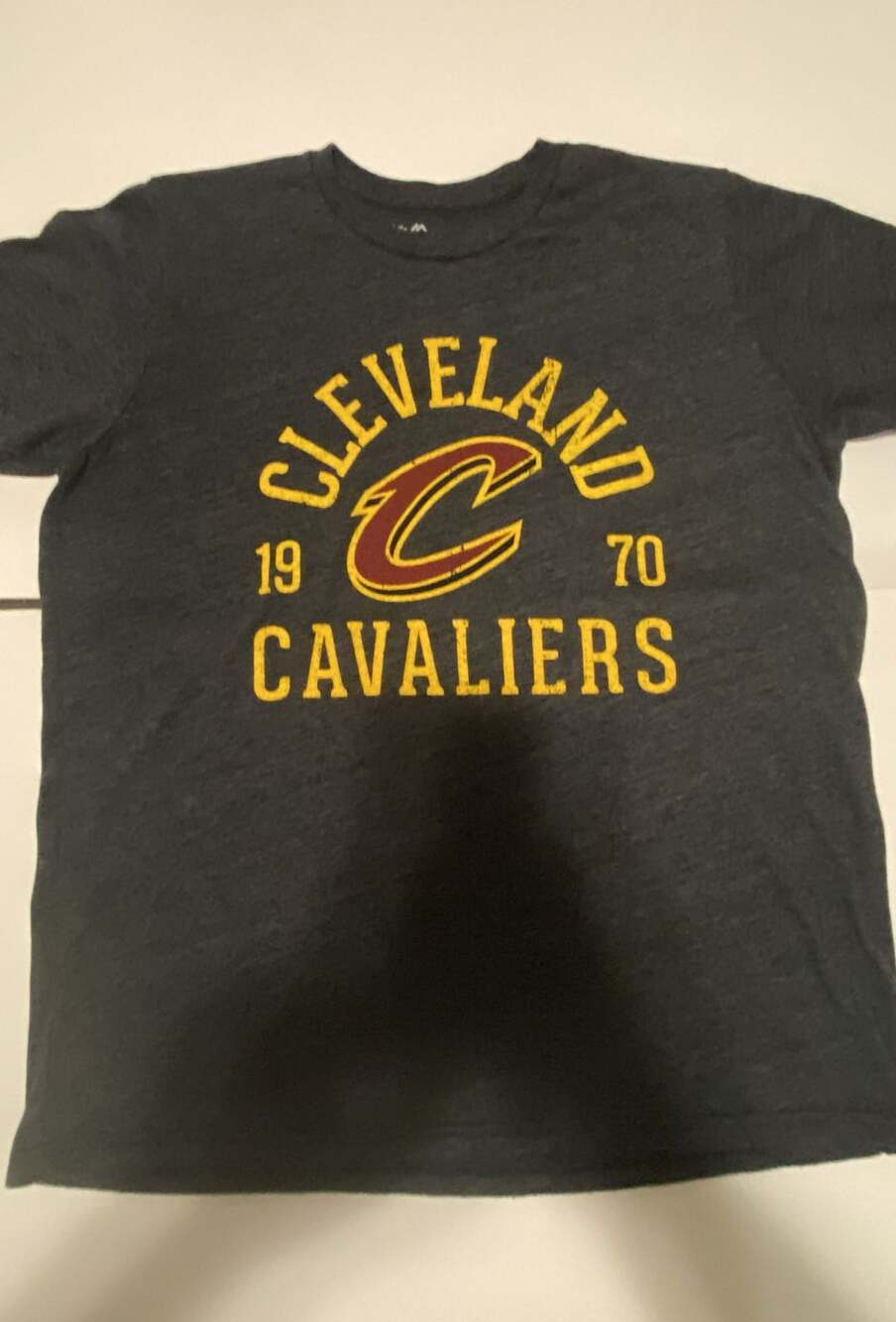 Majestic Threads Cleveland Cavs 1970 Vintage Arch Graphic T-Shirt Charcoal Grey